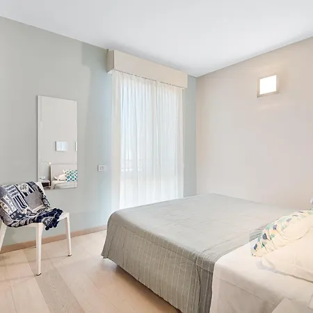 Apartamento Levante Di Pregio, Terrazza E Vista Panoramica Sul Mare E La Viareggio